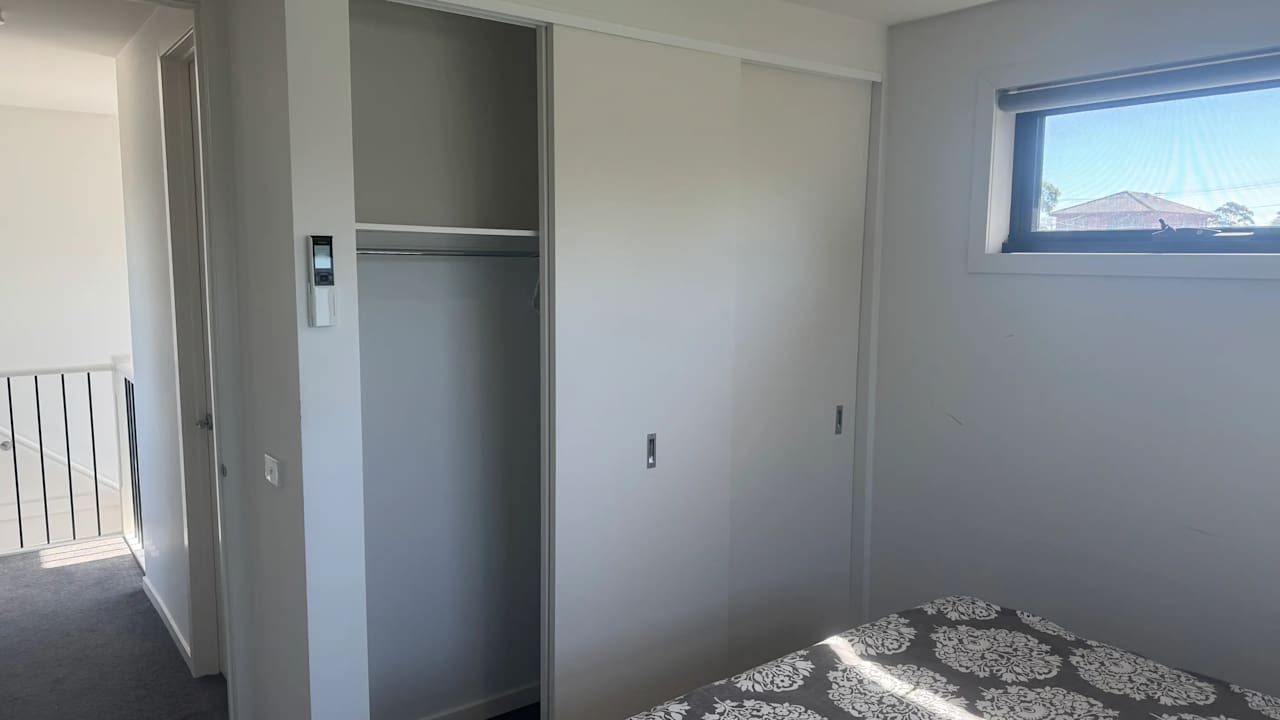 Furnished room with own bathroom