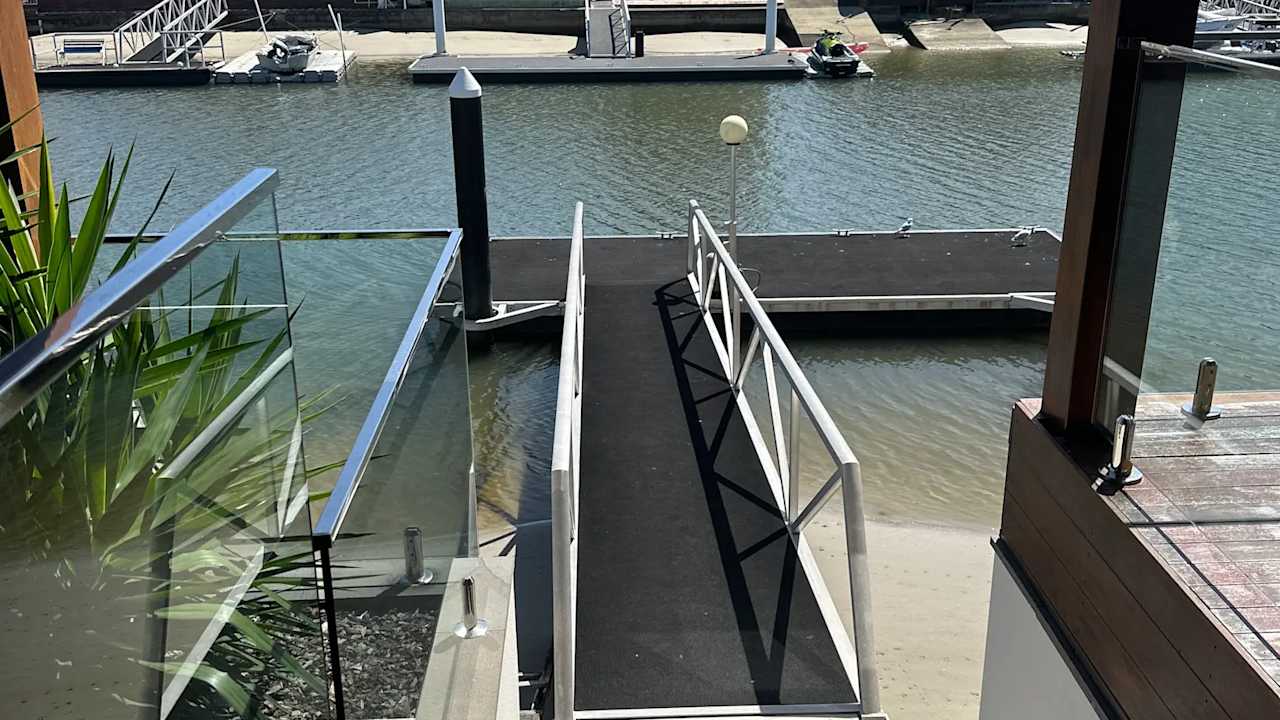 Furnished room with ensuite in a share house