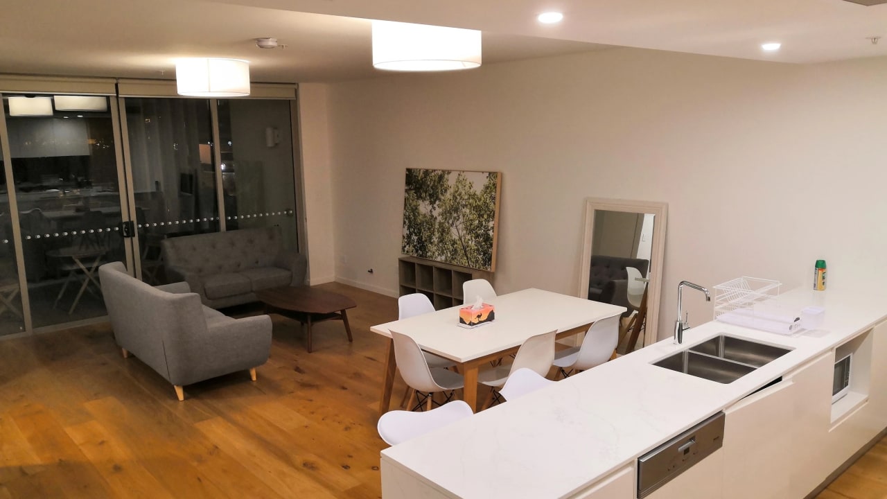 Furnished room in a flatshare