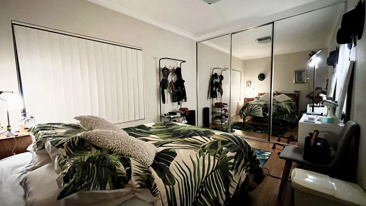 Furnished room with own bathroom