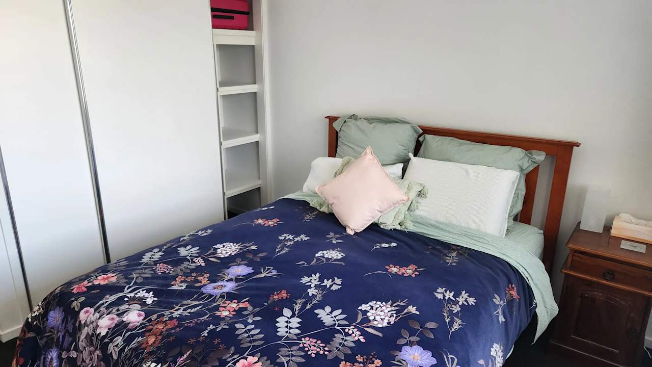 Unfurnished room with own bathroom