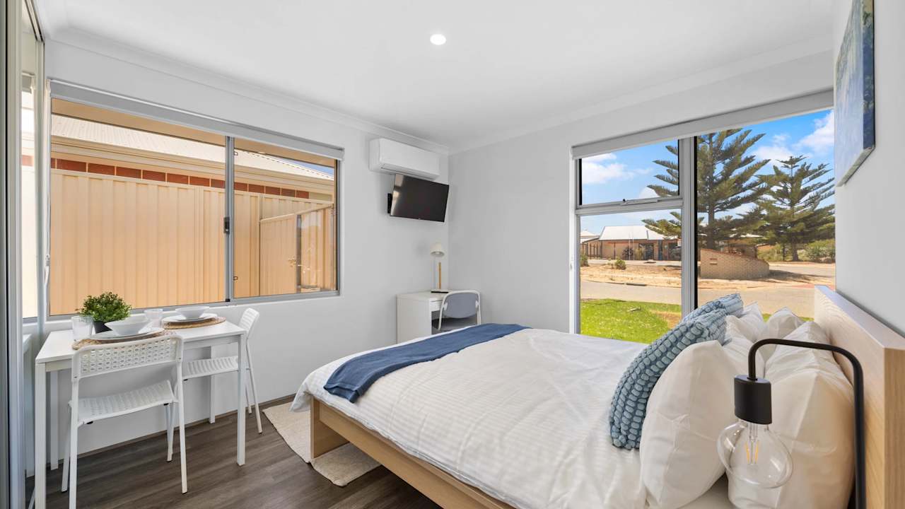 Furnished room with ensuite in a share house