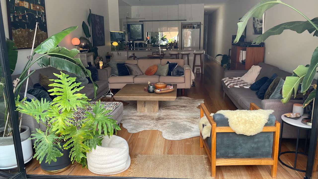 Unfurnished room in a share house