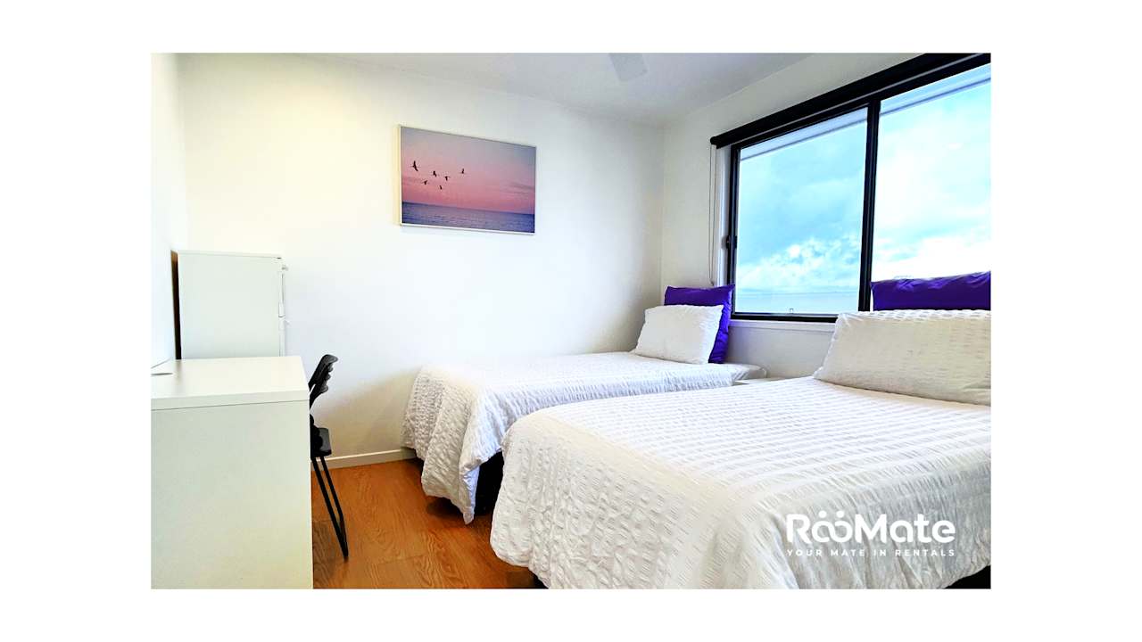 Furnished room in a share house