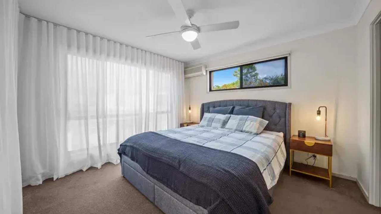 Furnished room with ensuite in a share house