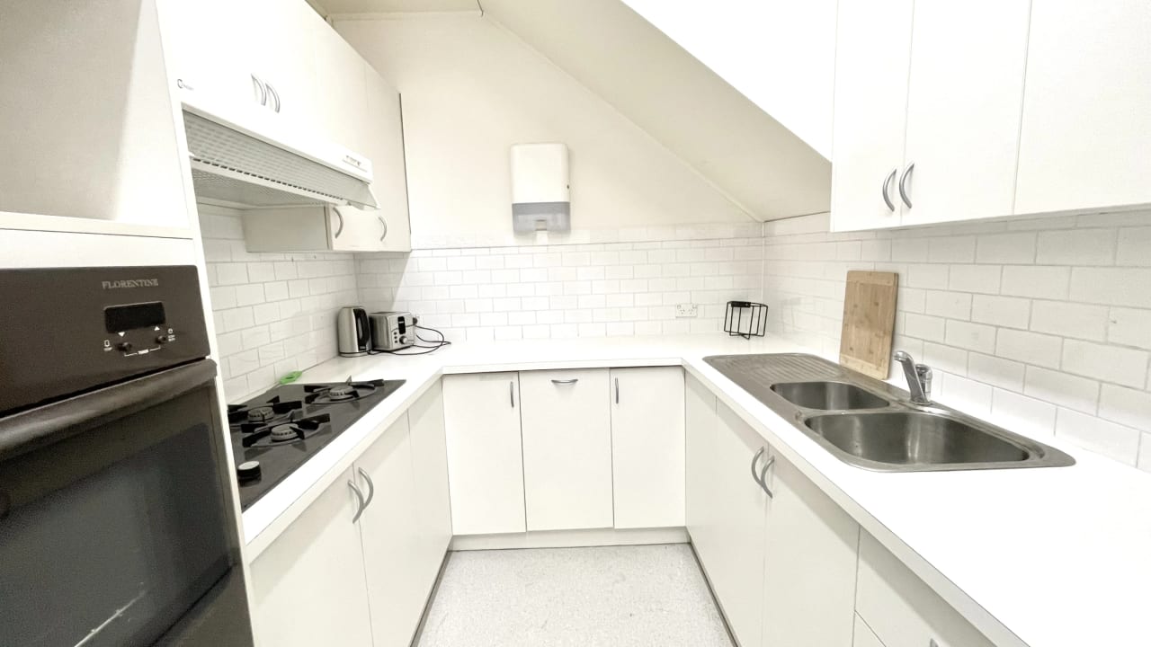 Furnished room in a share house
