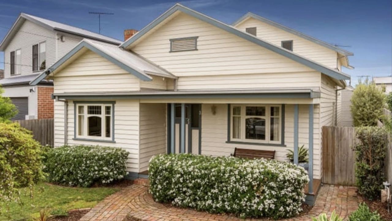 Unfurnished room in a share house