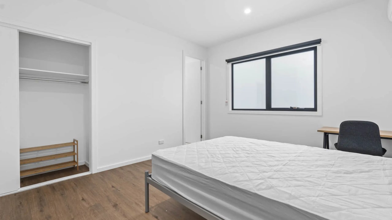 Furnished room with ensuite in a share house