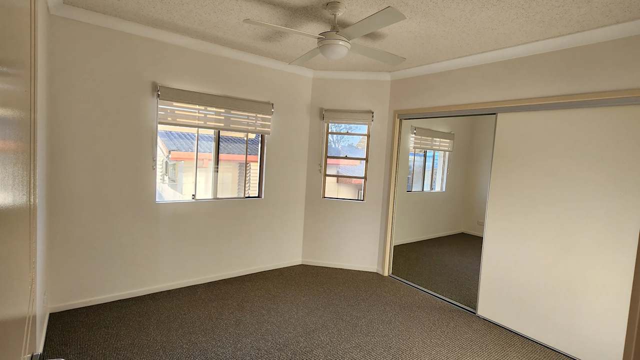 Unfurnished room with own bathroom