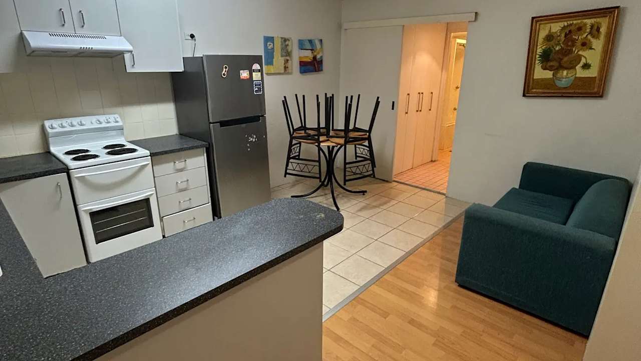 Furnished room in a share house