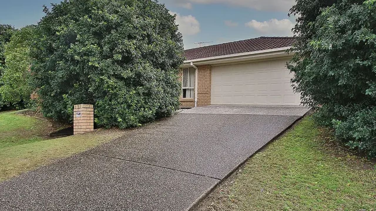 Unfurnished room with ensuite in a share house