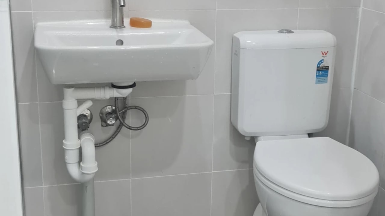 Furnished room in a share house