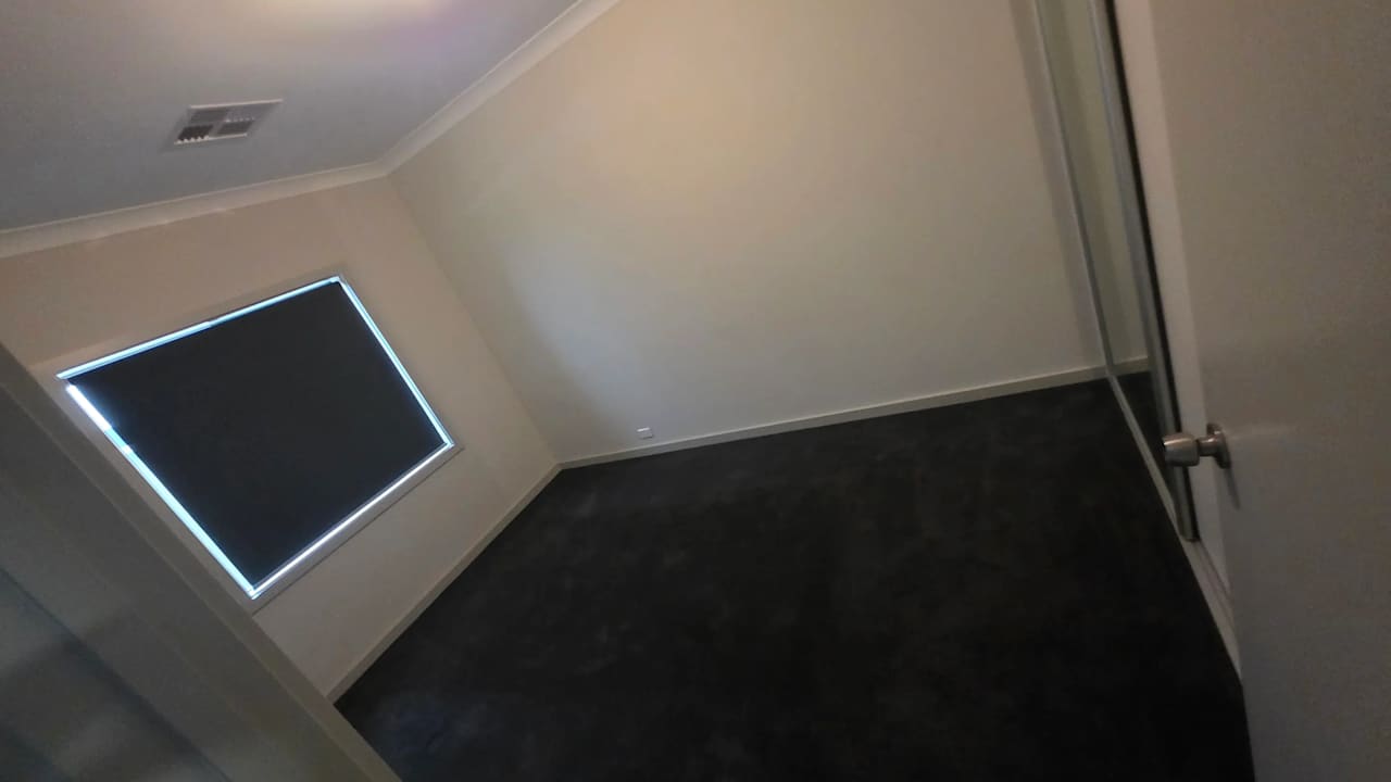 Unfurnished room in a share house