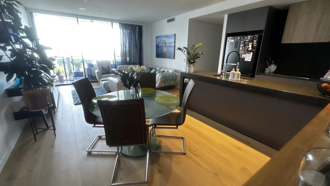 Furnished room with own bathroom