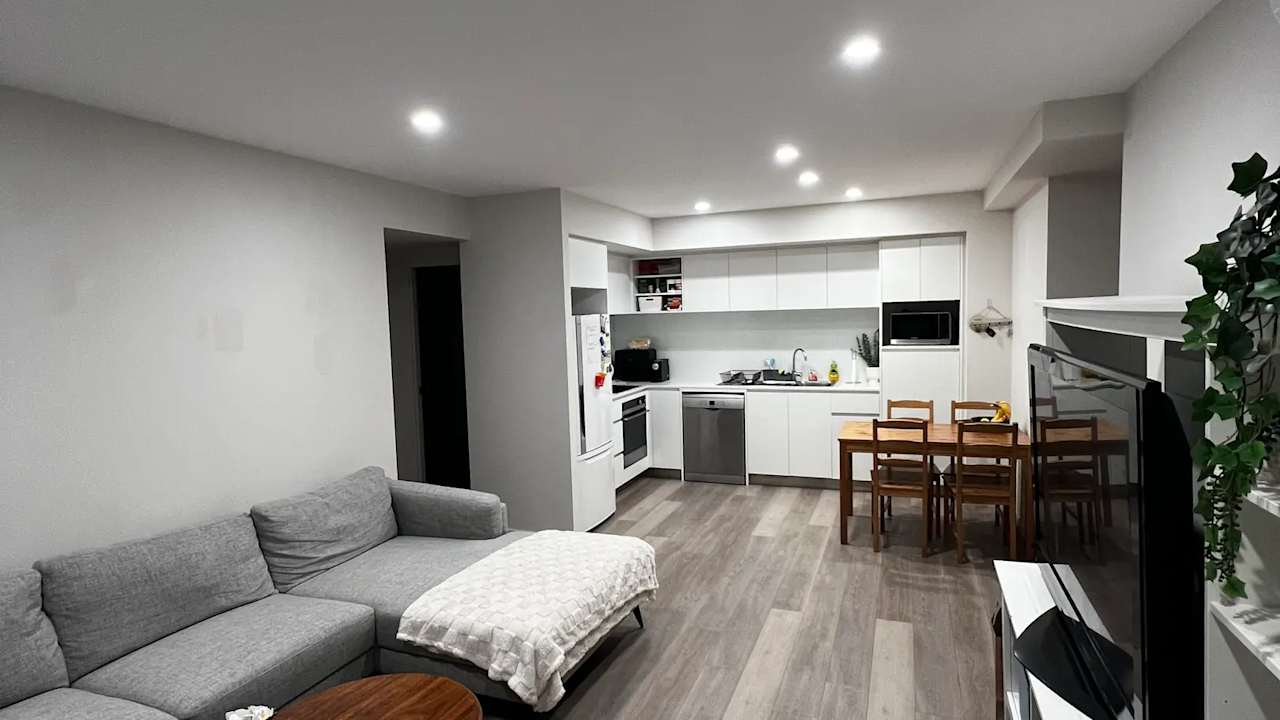 Furnished room with own bathroom