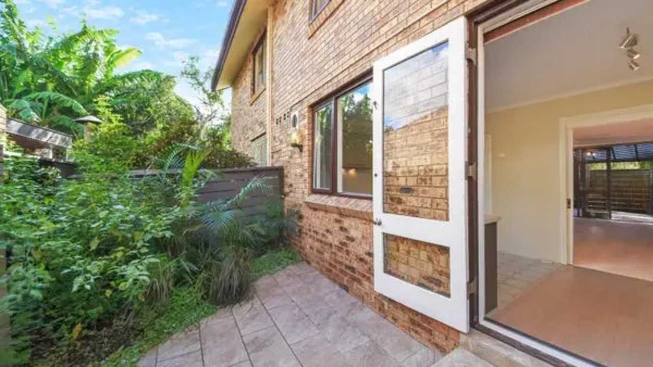 Unfurnished room in a share house