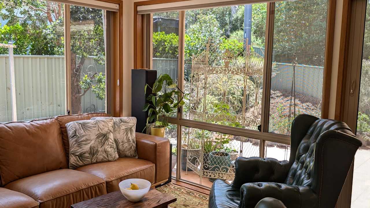 Room in a share house