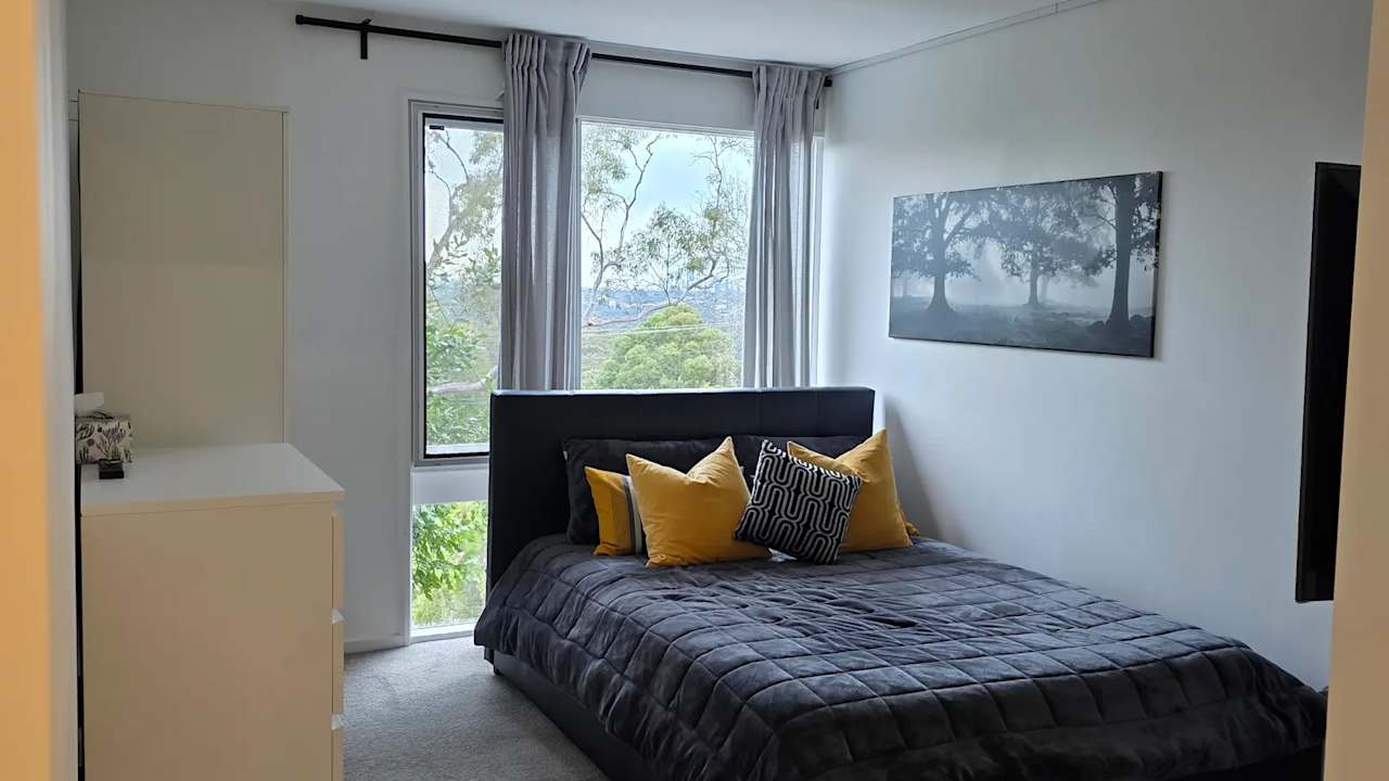 Furnished room with own bathroom
