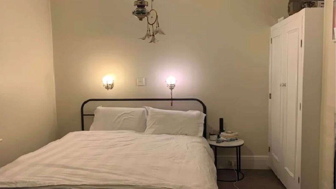 Unfurnished room in a share house