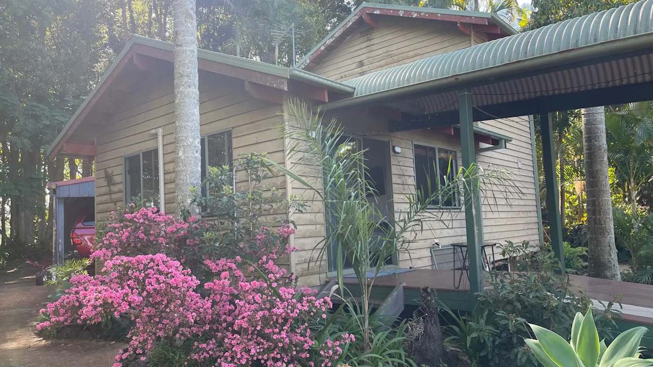 Unfurnished room in a share house