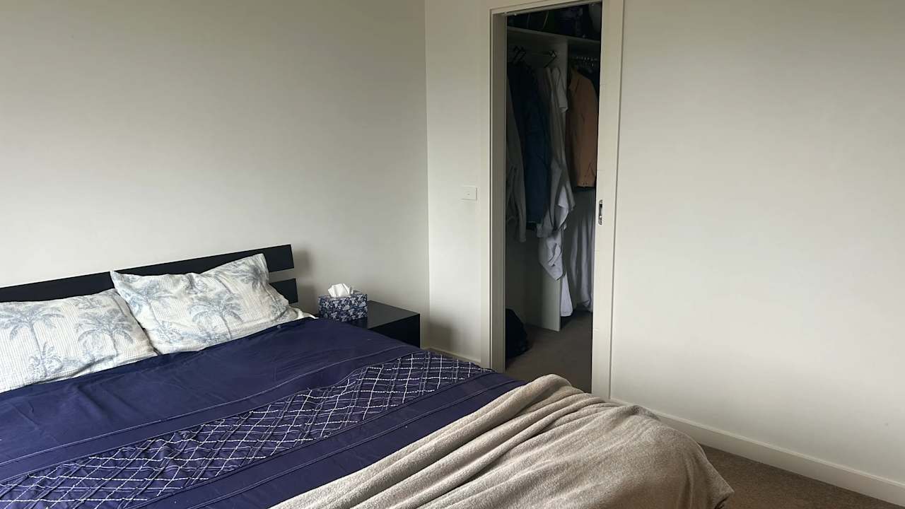 Furnished room with own bathroom