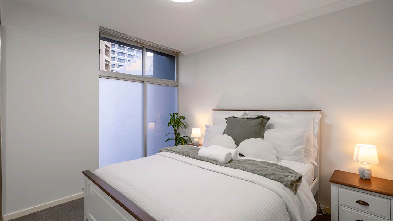 Whole property with 2 rooms for rent