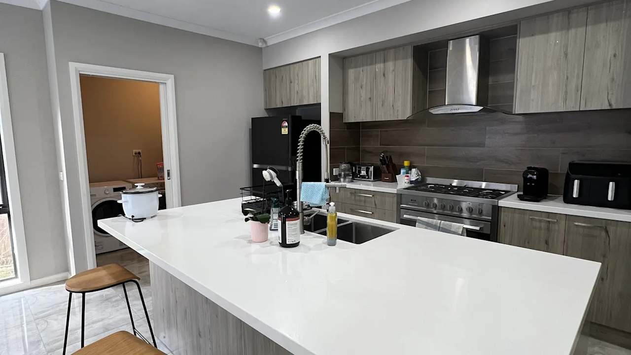 Unfurnished room with ensuite in a share house