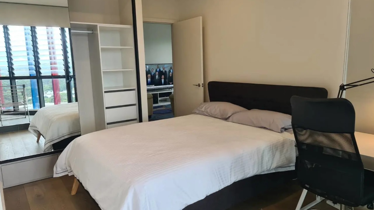 Furnished room with own bathroom