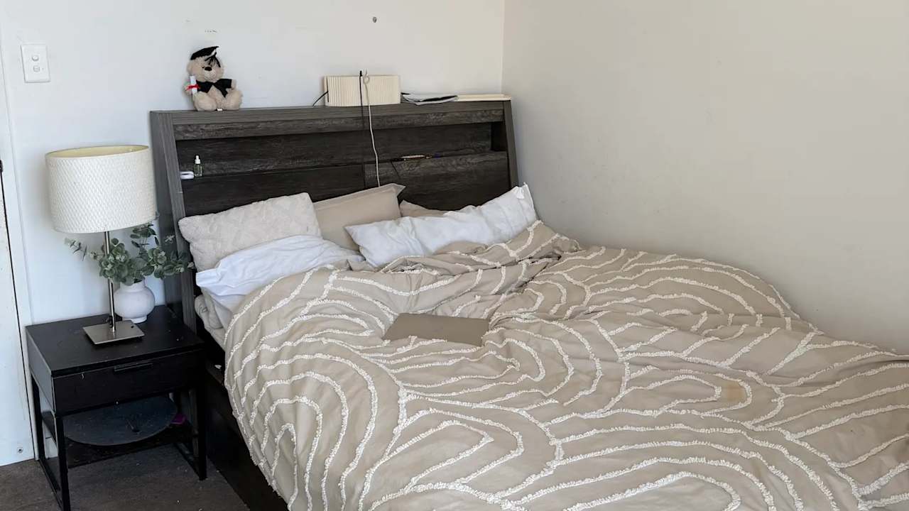 Furnished room in a flatshare