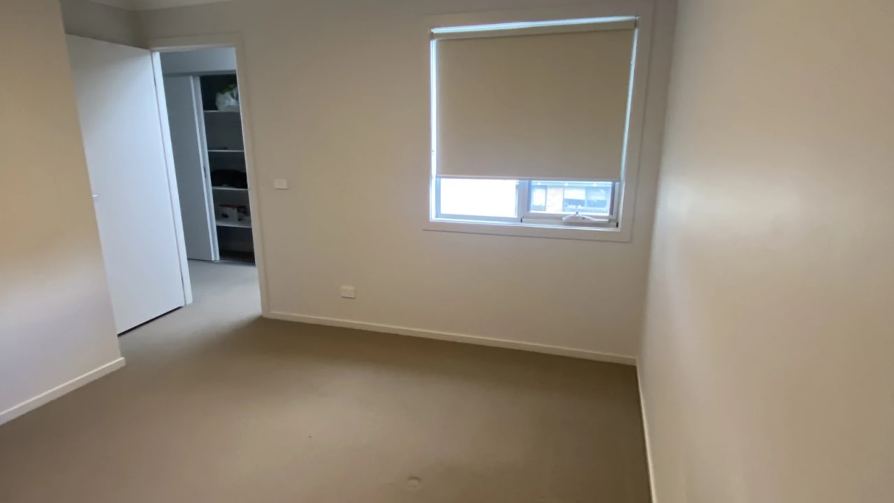 Unfurnished room in a share house
