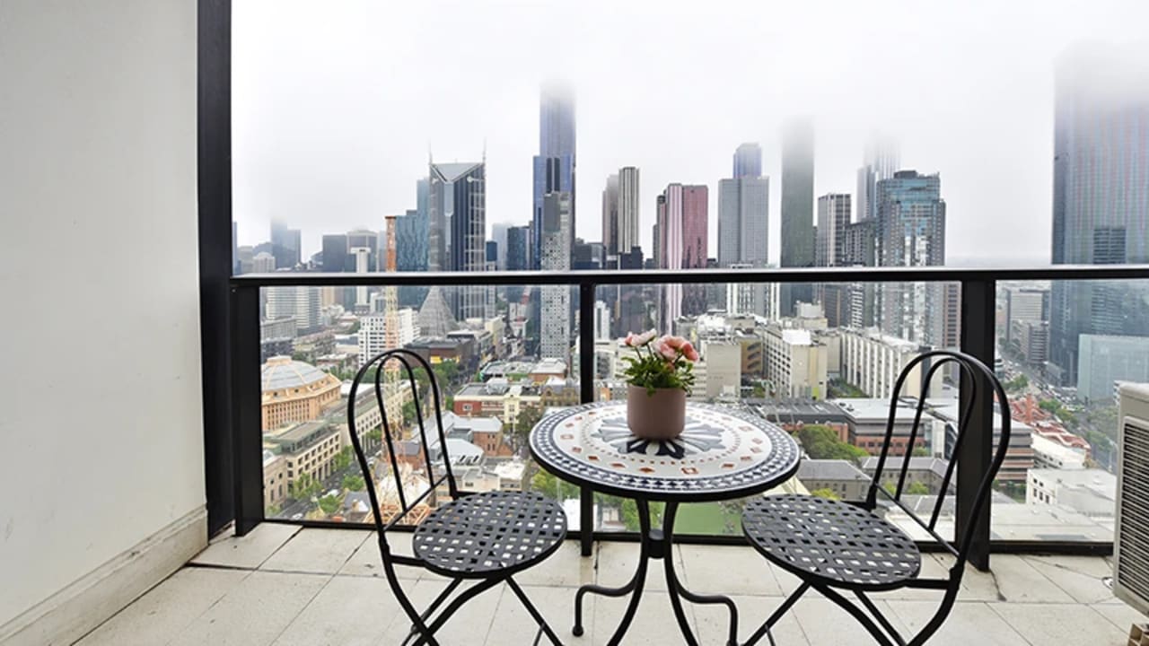 Whole property with 2 rooms for rent