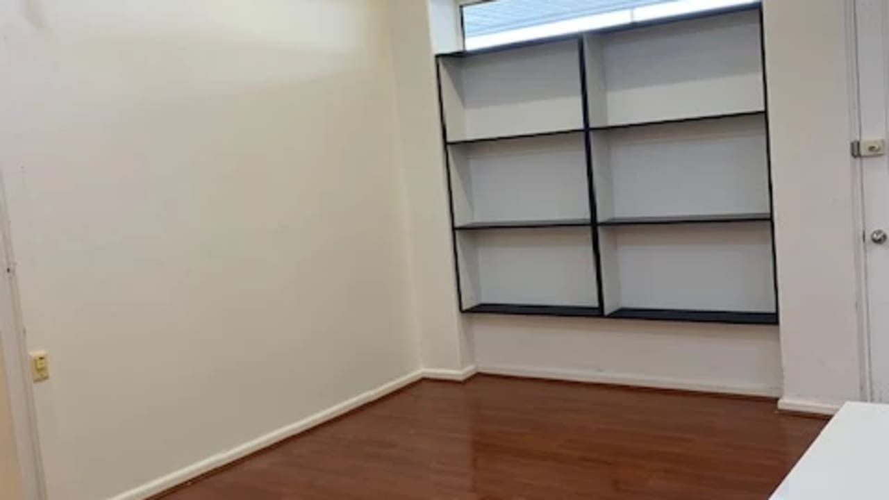 Furnished room studio flat for rent