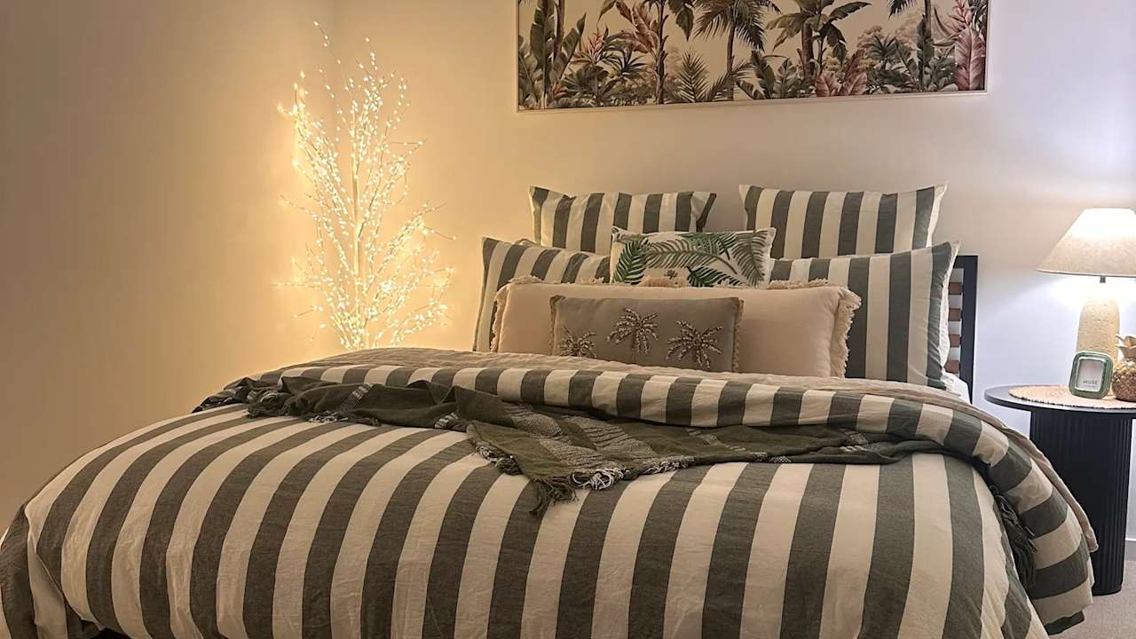 Furnished room with own bathroom