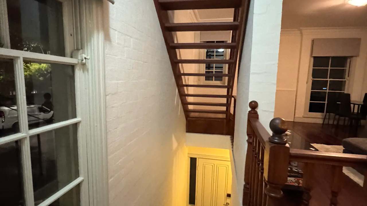 Room in a share house