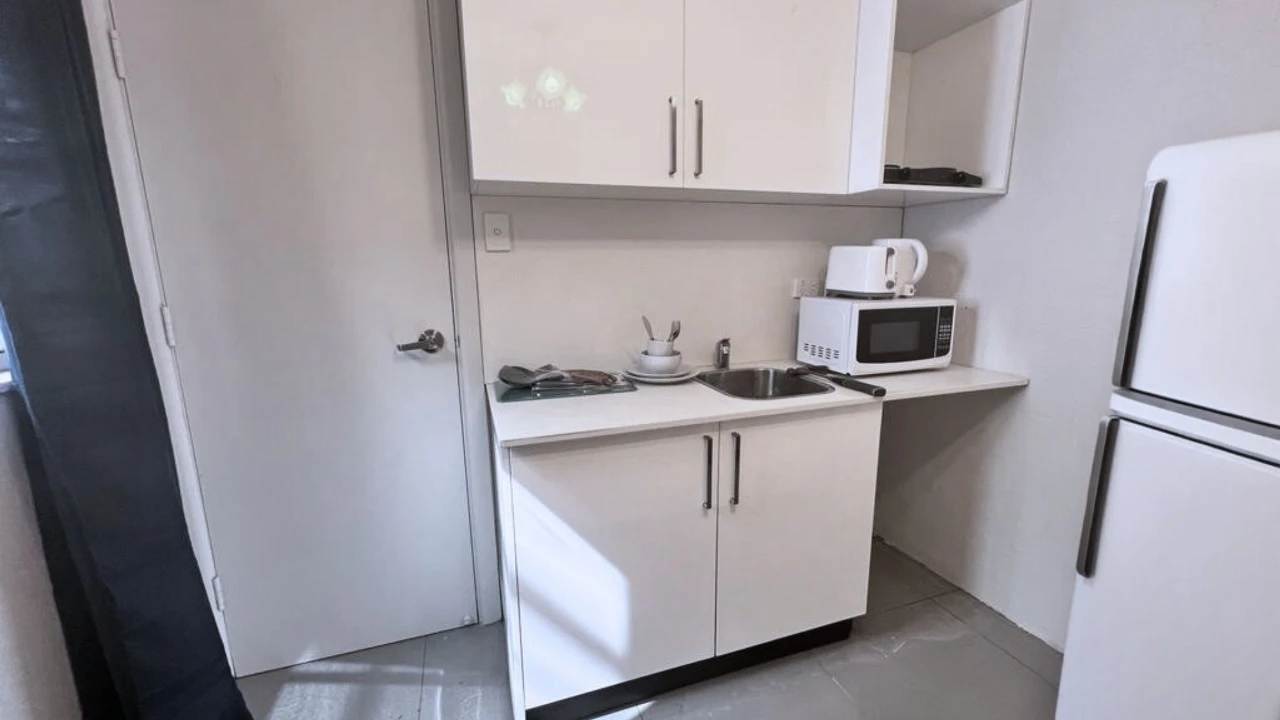 Furnished room with own bathroom