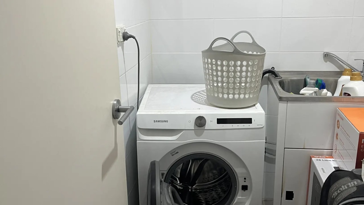 Furnished room with own bathroom