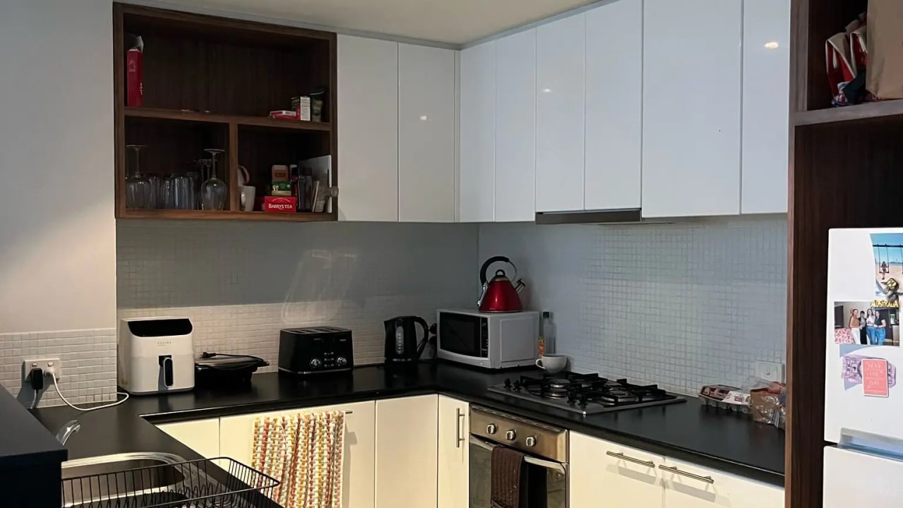 Whole property with 2 rooms for rent