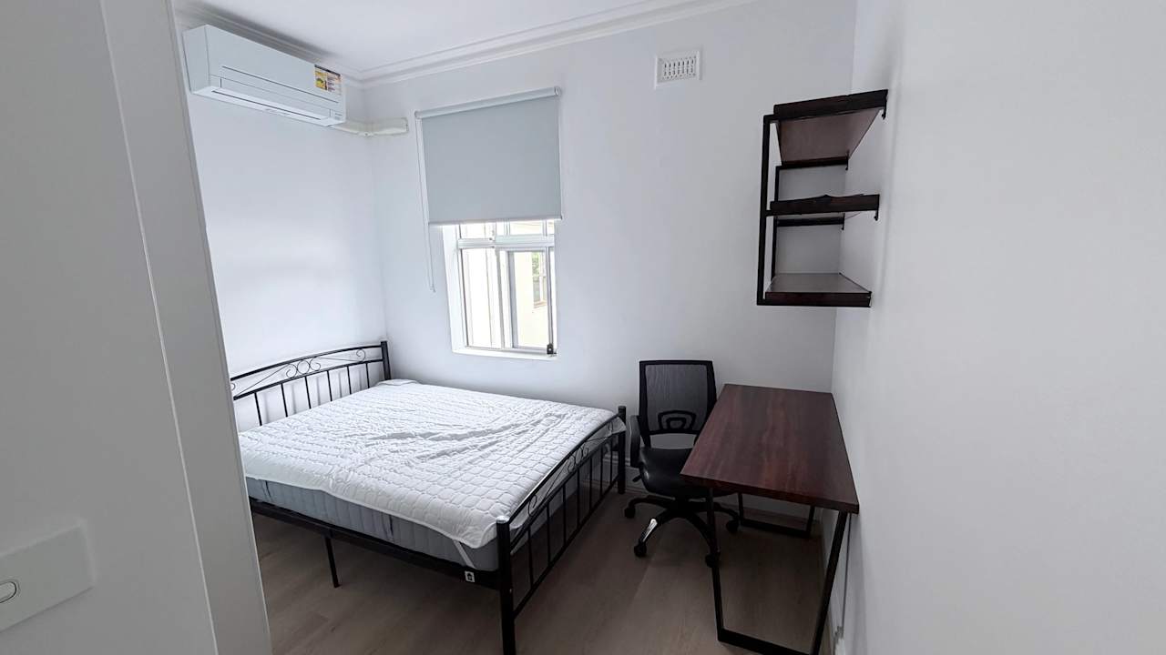 Furnished room with own bathroom