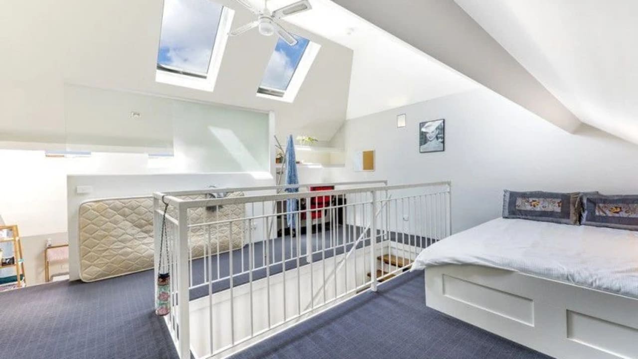 Furnished room with own bathroom