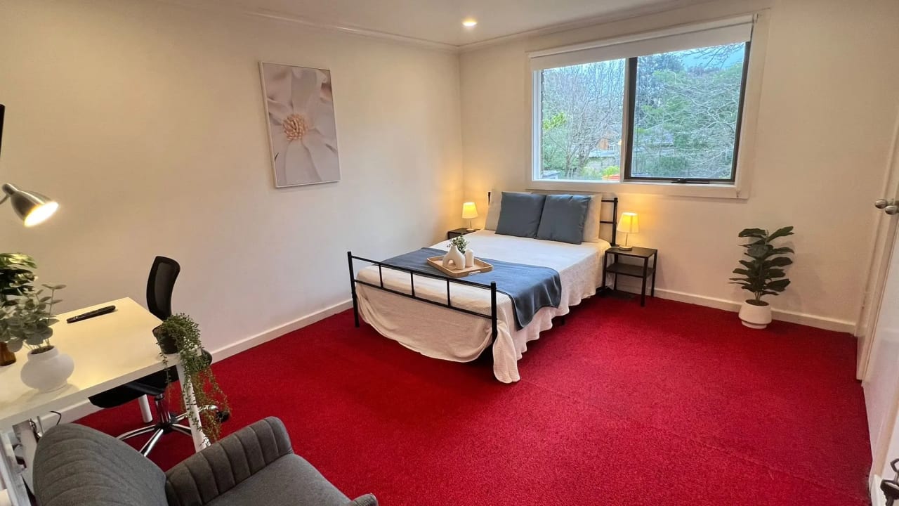 Furnished room in a share house