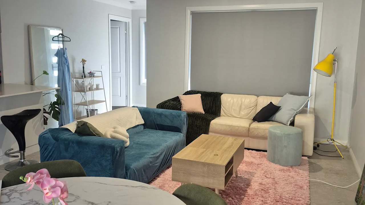 Unfurnished room with own bathroom