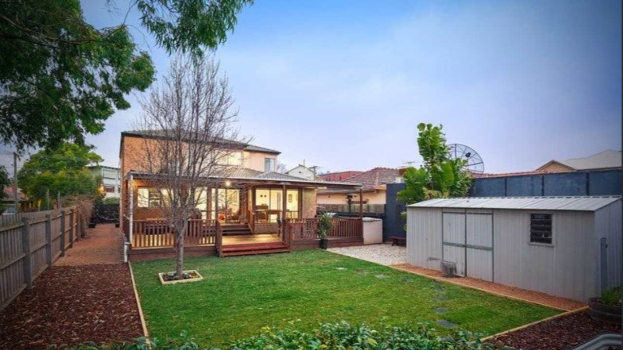 Unfurnished room in a share house