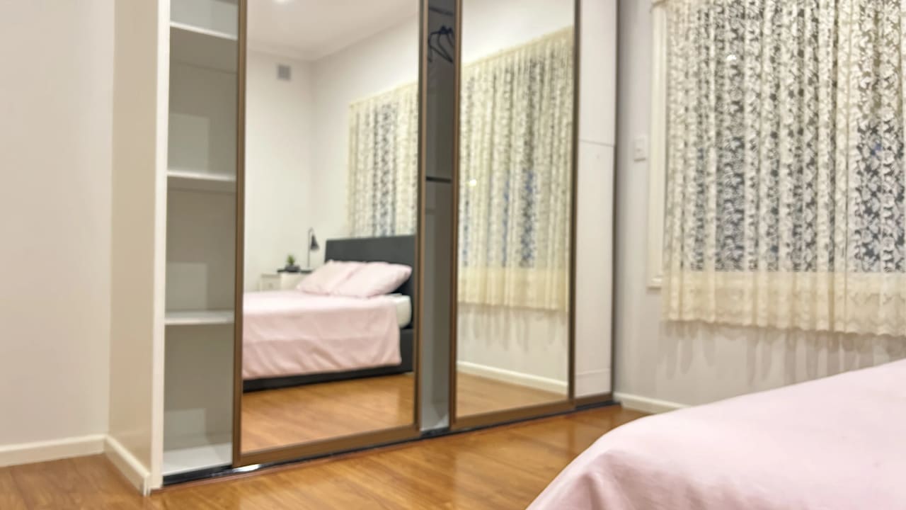Furnished room with own bathroom