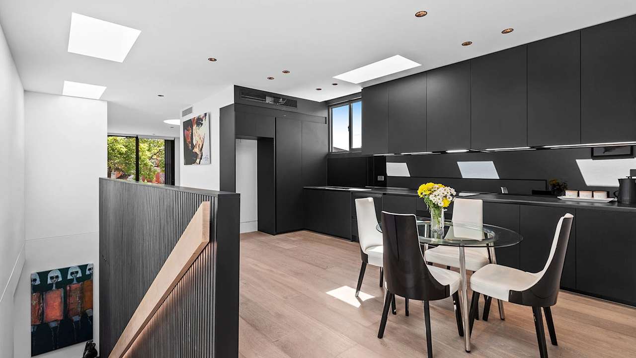 Whole property with 2 rooms for rent