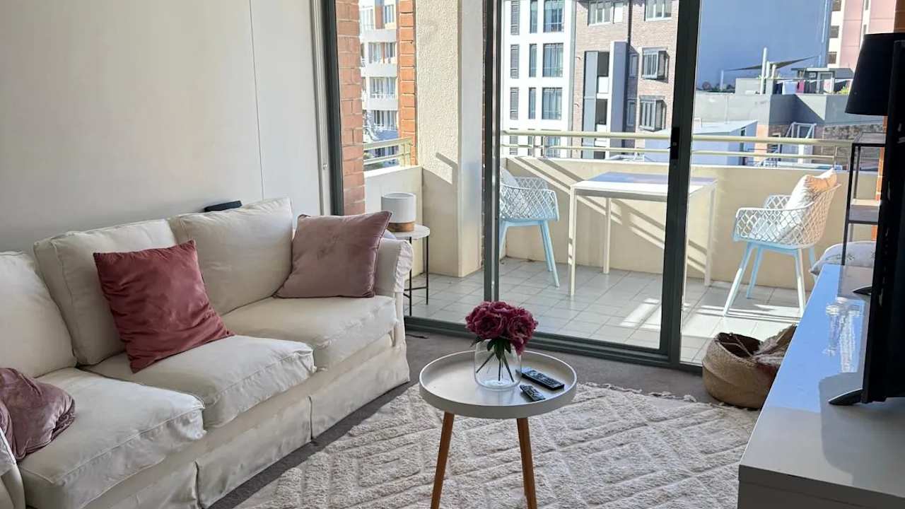 Furnished room with own bathroom