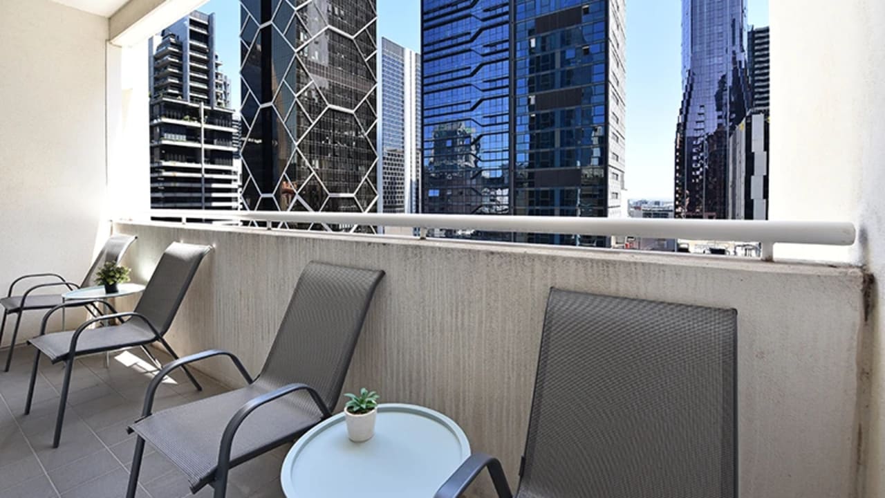 Whole property with 3 rooms for rent