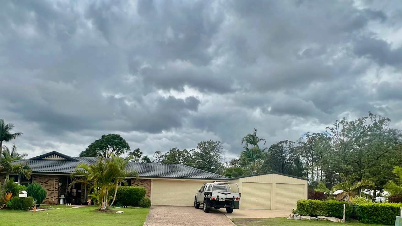 Whole property with 3 rooms for rent