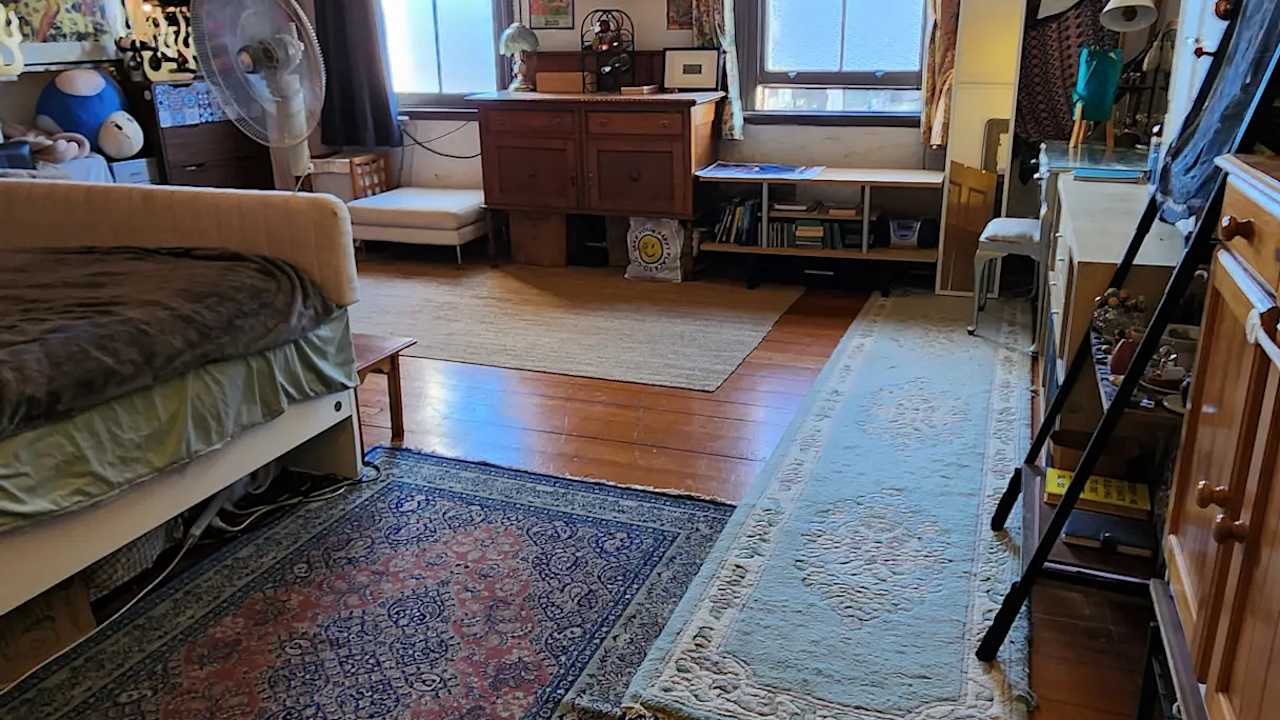 Furnished room in a flatshare