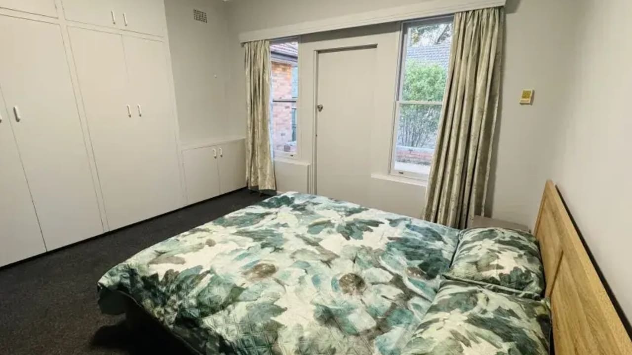 Furnished room in a share house