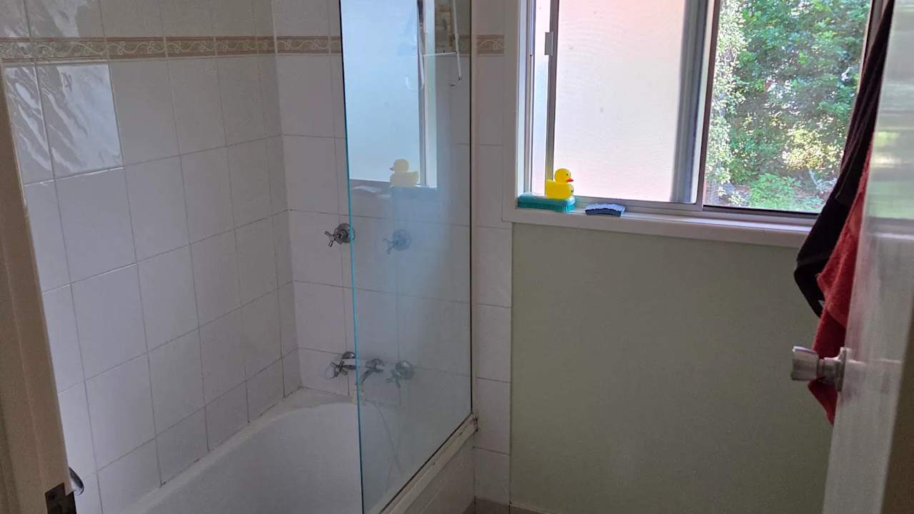 Unfurnished room in a share house